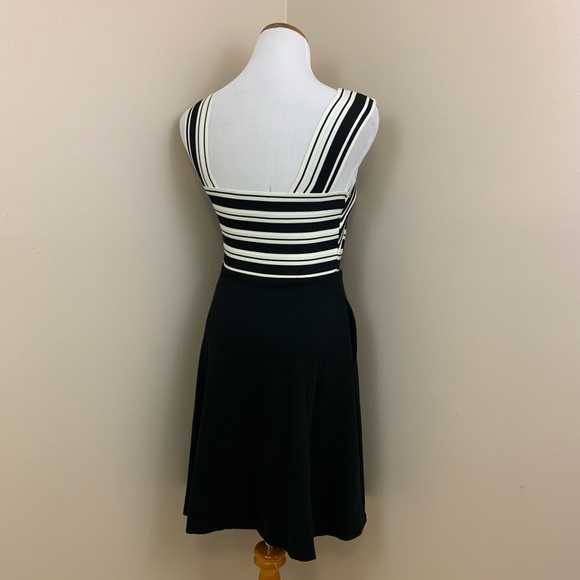 Maeve black and white bandage top dress 4 - Picture 7 of 8